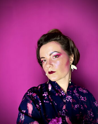 KIMONO krótkie/ BLUZKA/ NARZUTKA autorski wzór kwiatowy (100% wiskoza), NAWROTANKA