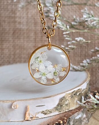 Białe niezapominajki unikatowe suszone kwiaty zawieszka, zkwiatem