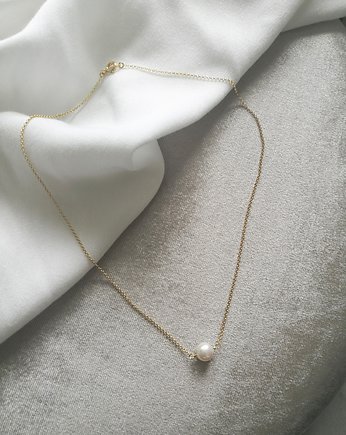 Naszyjnik z perłą 2, Simpleness