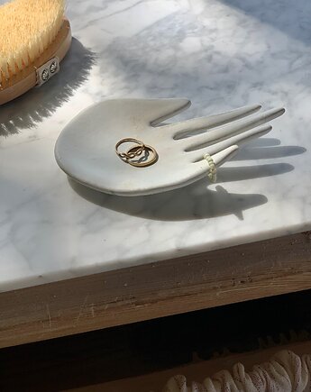 Ceramiczna Łapka Handmade Talerzyk na Biżuterię Milky Romantic, Maison Fragile