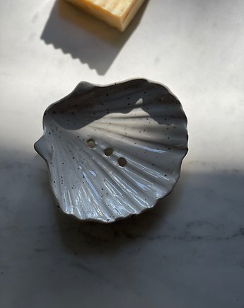 Ceramiczna Mydelniczka Muszelka Muszla Biała w Piegi Handmade, Maison Fragile