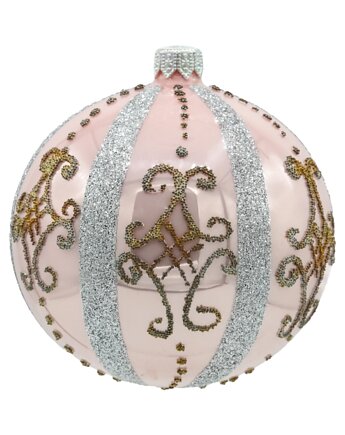 Bombka różowa z eleganckimi srebrnymi zdobieniami, Syn Bombkarza