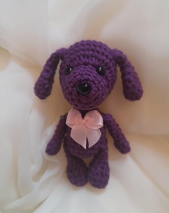 Brelok piesek fioletowy, crochetszelka