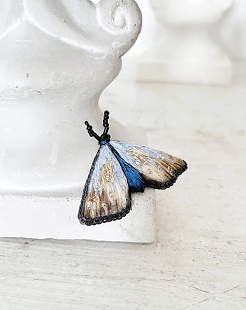 Broszka ĆMA 15 ręcznie haftowana przypinka owady motyle, HAART