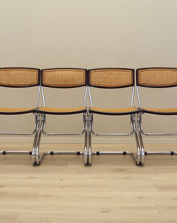 Komplet czterech krzeseł, Bauhaus design, lata 60, produkcja: Włochy, Przetwory design