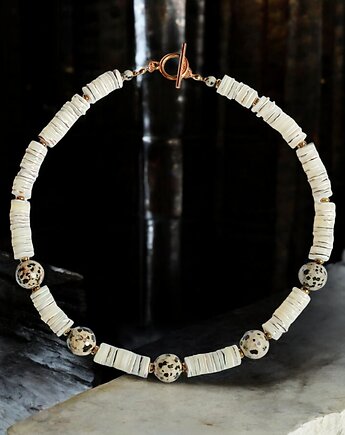 UNIKATOWY naszyjnik : muszla kremowa i jaspis dalmatyński, kaktusia