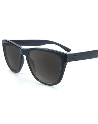 Czarne okulary przeciwsłoneczne Black on Black Premiums, SunloversSunglasses