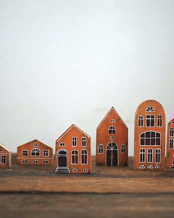 Komplet 6 szt - drewniane domki ręcznie malowane, anamarko