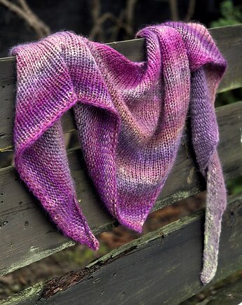 Nakrapiana zielenią  / asymetryczna chustka, agat handmade