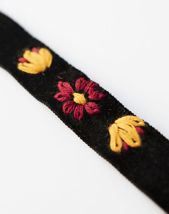 Ręcznie haftowana bransoletka folk etno, Papiernik