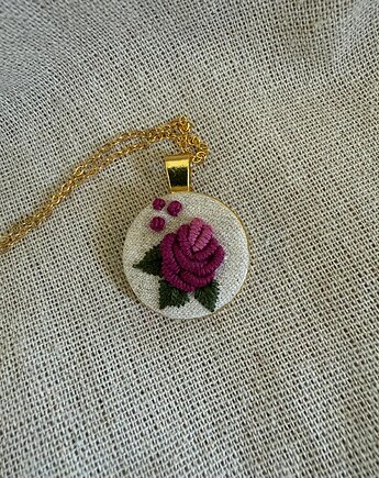 Ręcznie wyszywany naszyjnik "Róża", ReinerArt