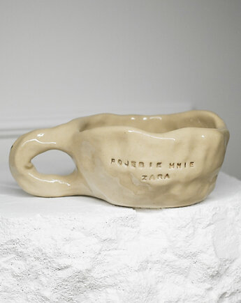 Kubek z brzydkim napisem POJEBIE MNIE ZARA 270 ml, rel ceramic