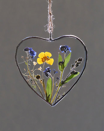 Serce witraż z suszonymi roślinami 7,5 cm, BeArt Handmade