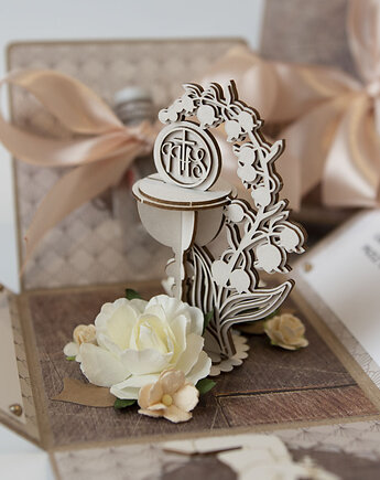 Pamiątka Pierwszej Komunii exploding box kartka 3d, Papiernik