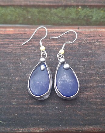 Kolczyki Niebieskie, po drugiej stronie lustra