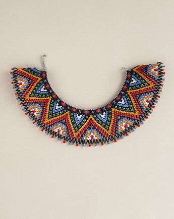 Naszyjnik koralikowy boho z etnicznym wzorem i frędzlami czarny, ArtGez