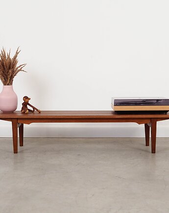 Lowboard tekowy, duński design, lata 70, produkcja: Dania, Przetwory design