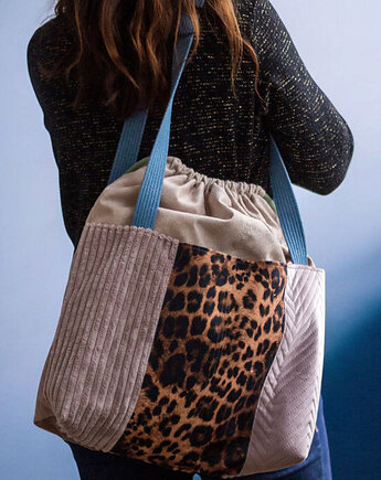 Duża torba z kominem panterka, raspberi