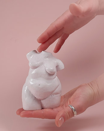Rzeźba z serii Nowa Wenus, gipsowa figurynka, New Venus Gift