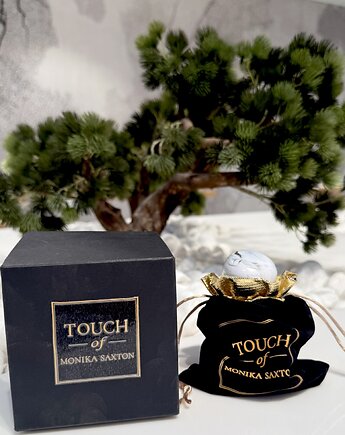 PERFUMY  z feromonami i molekułami, zmysłowe i magiczne, MONIKA SAXTON LUXURIOUS MILLINERY