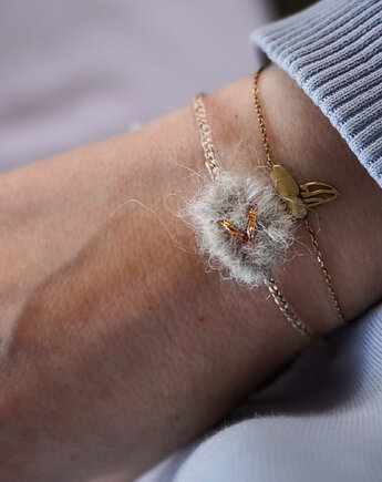 Bransoletka na sznurku z tkanym ręcznie elementem, Słońcem Tkane