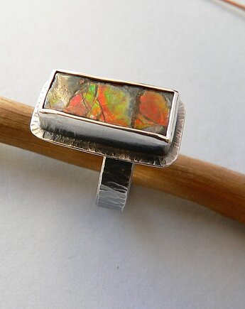 Pierścionek -ammolit-, Emilia Woźniak