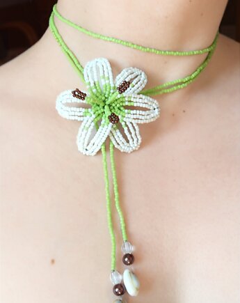 Biała lilia - naszyjnik choker z koralików, Hibiscus