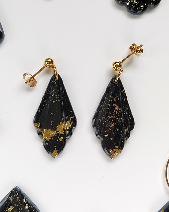 Czarne eleganckie wiszące kolczyki ze złoceniami, Marshmaglow