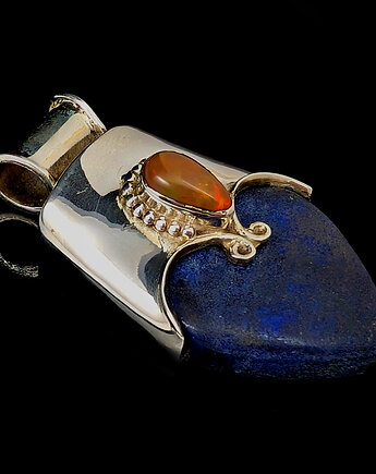 Królowa niebios- lapis, Pracownia Neores