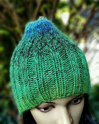 Ombre zielone / czapka z jedwabiem, agat handmade