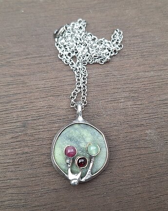 Ogródek - wisiorek, po drugiej stronie lustra