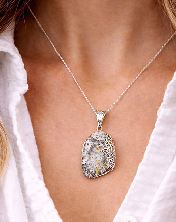 Wisiorek z Bursztynu Bałtyckiego, Zawieszka bursztynowa, Bursztyn, Amber Charm