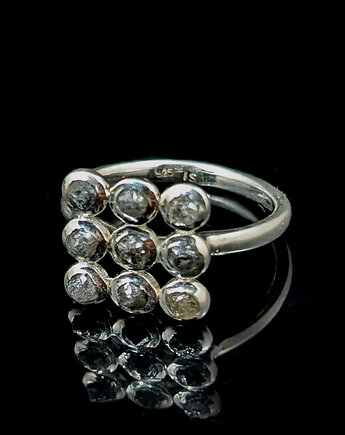 Pierścionek 9 diamonds, Pracownia Neores