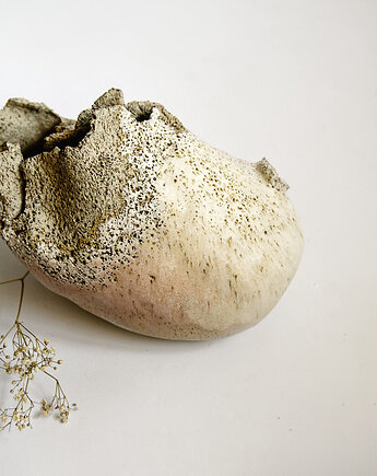 Rzeźba ceramiczna Pantofelek, Ewa Duszka