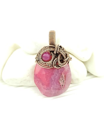 Wisiorek wire wrapping z różowym agatem, Blue Pearl Art