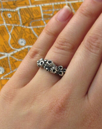 Srebrny pierścionek z morskimi pąklami, Antilica