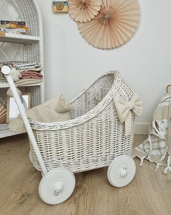 Wiklinowy wózek dla lalek PCHACZ biały z drobinkami brokatu z pościelą, WikliBox