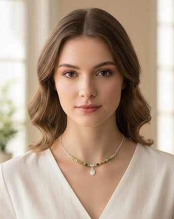 Zielony chryzopraz, SREBRO 925, naszyjnik z medalikiem Matki Boskiej, Yamira Art Studio