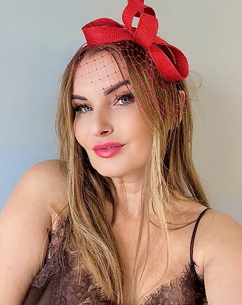 Fascynator  PETRA CZERWONY / inne kolory, MONIKA SAXTON LUXURIOUS MILLINERY