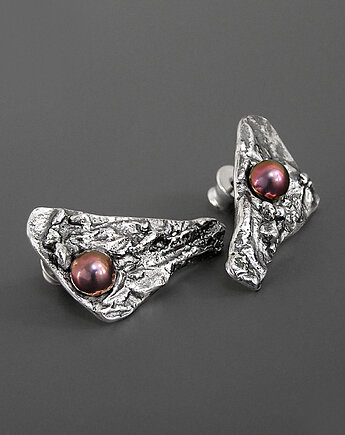 Unikatowe surowe kolczyki srebrne z perłą, Pastelove Jewelry