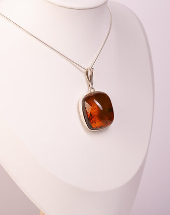 Wisiorek srebrny z naturalnym bursztynem bałtyckim, Amber by Baco