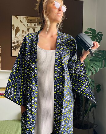 Szare kimono w limonkowe krople, Pintera