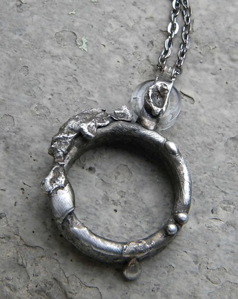 Szklane opony  - naszyjnik, Beata Trotter