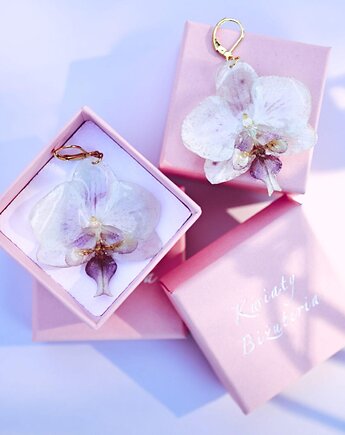 Kolczyki złote z kwiatem orchidei, PAKOWANIE PREZENTÓW - pudełko na prezent