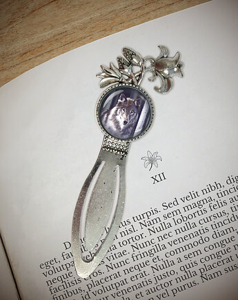 Zakładka do książki - Szary wilk - lilia, yenoo