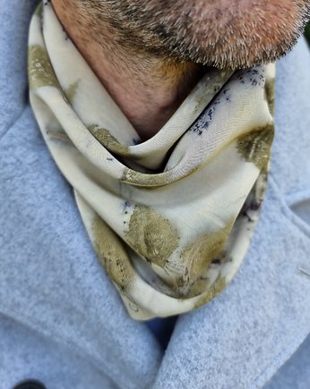 Męska jedwabna apaszka z naturalnym ecoprintem roślinnym, OSOBY - Prezent dla emeryta
