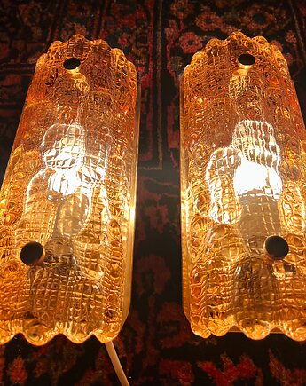 Para oryginalnych kinkietów bursztyn Carl Fagerlund, Szwecja, lata 60 28x12, Strzecha