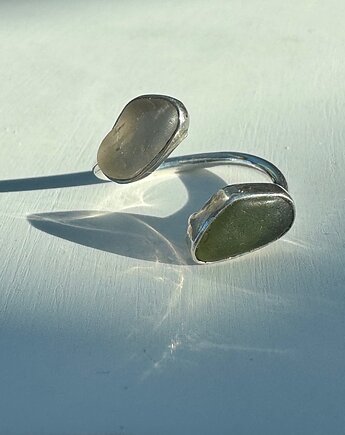 Pierścionek Open ze szkłem morskim Doubletrouble, bluewavestudio