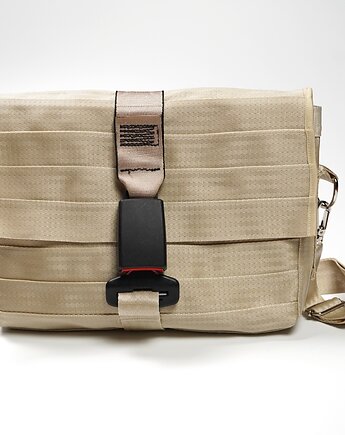 Torba na ramię z pasów samochodowych Wall Street 1, CANGUR