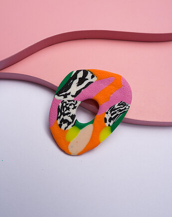 Unikatowa broszka we wzory, Dwie Gliny